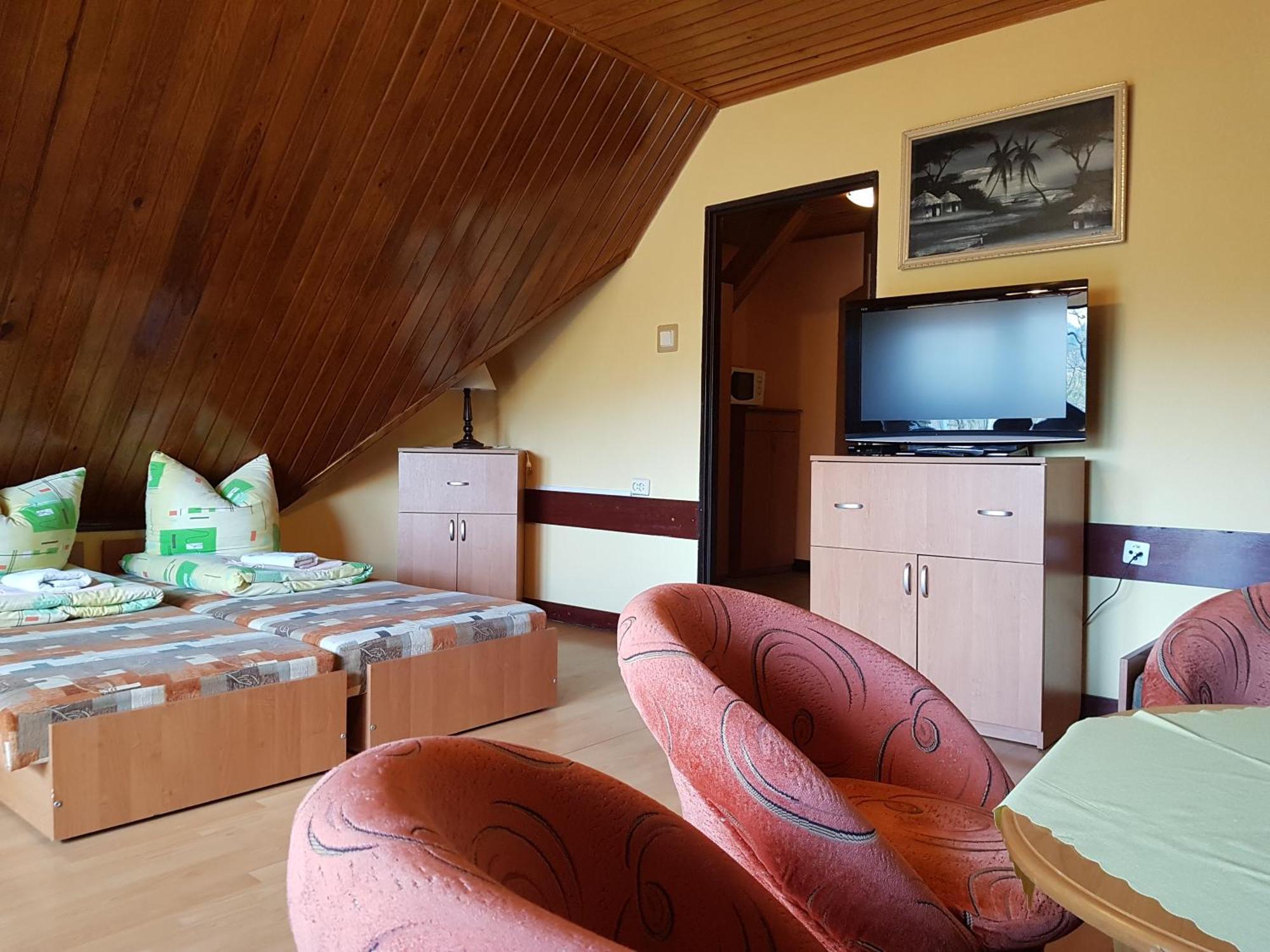 Dom Wczasowy Przy Skalkach Szklarska Poręba Quarto foto